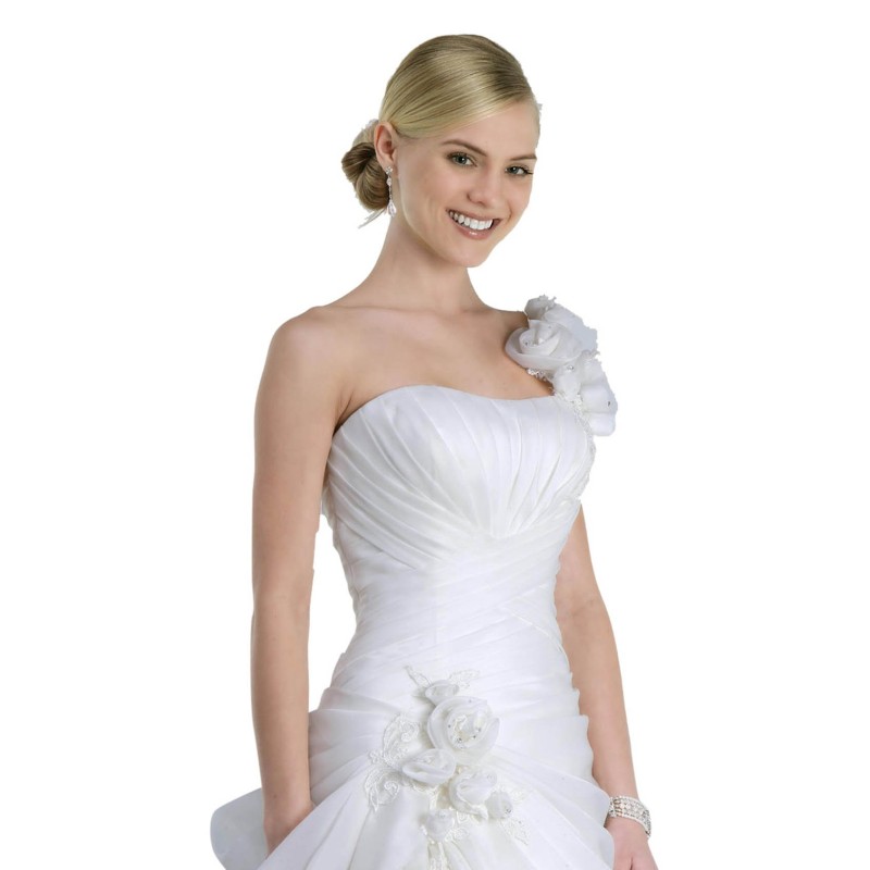 Zurc for Impressions 10068 Bridal Dress