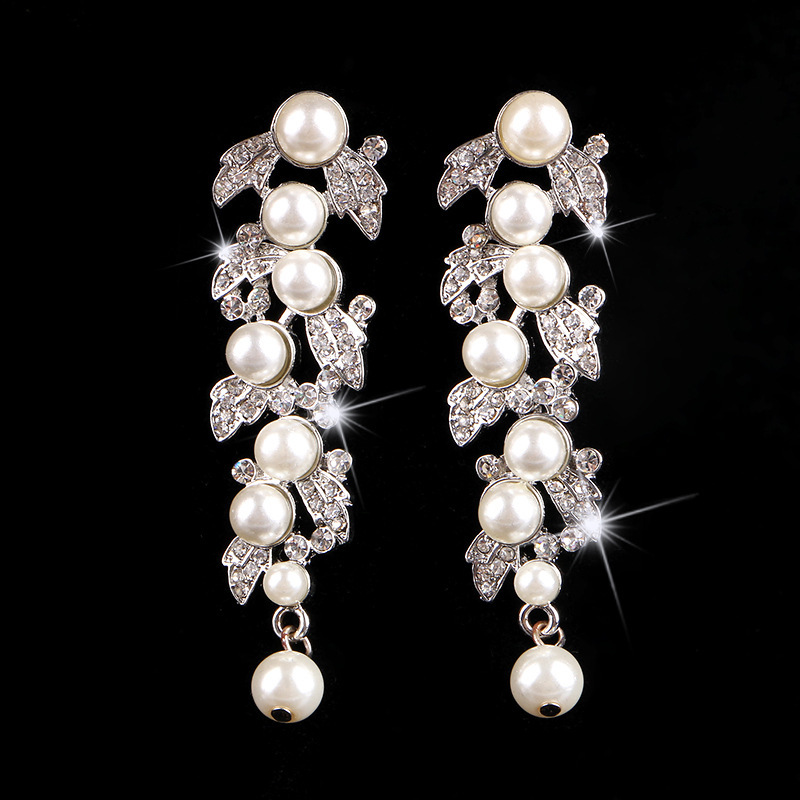 Ladies' Beautiful Alloy With Irregular Cubic Zirconia Earrings