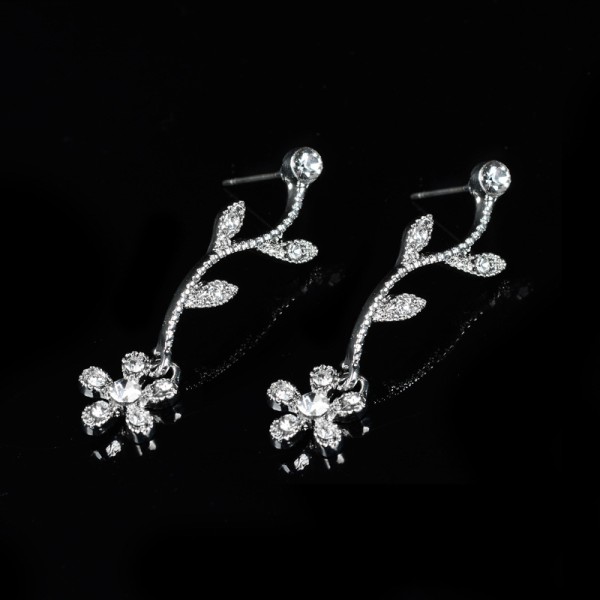 Ladies' Beautiful Alloy With Irregular Cubic Zirconia Jewelry Sets