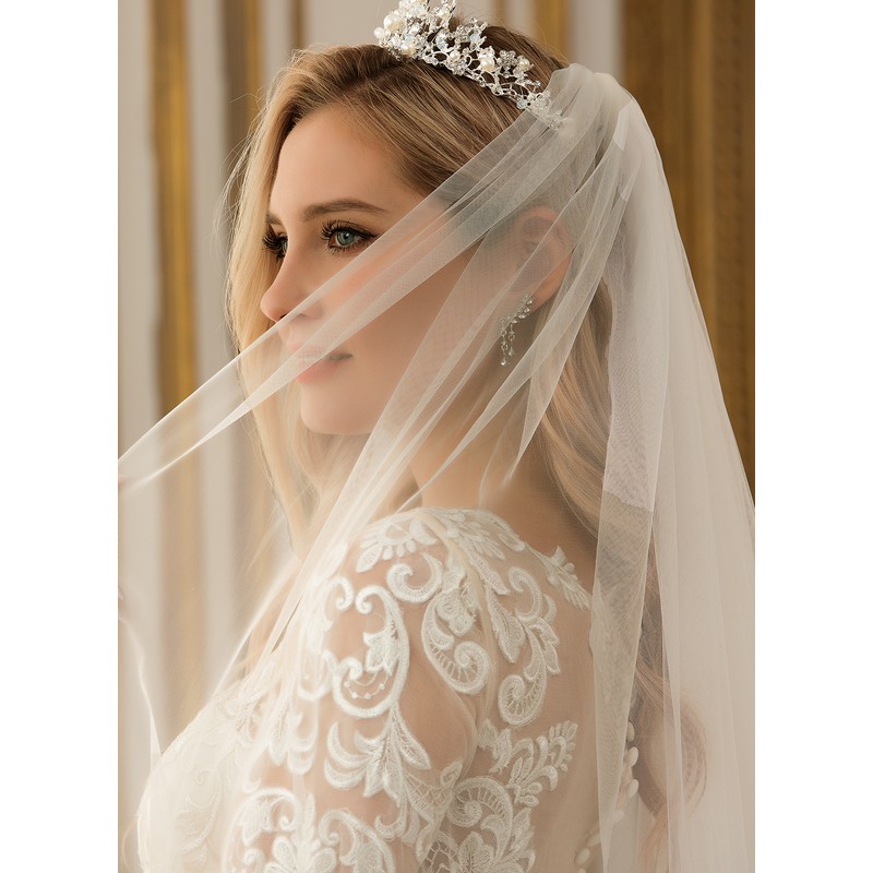 One-tier Cut Edge Cathedral Bridal Veils