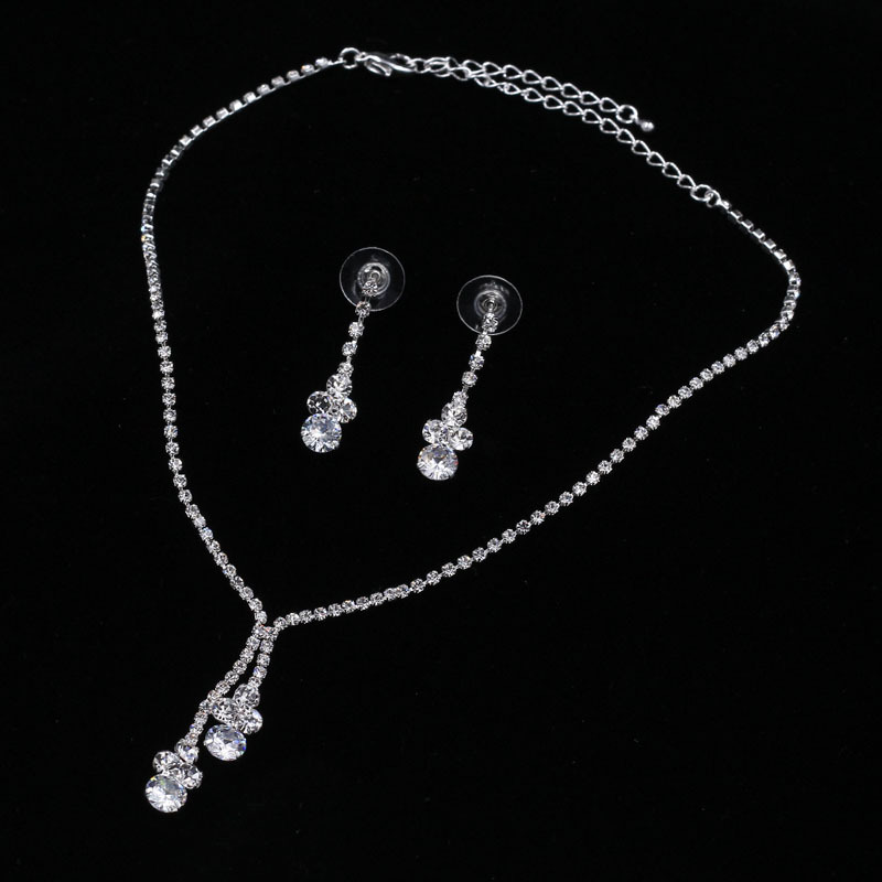 Ladies' Vintage Alloy With Irregular Rhinestone Jewelry Sets