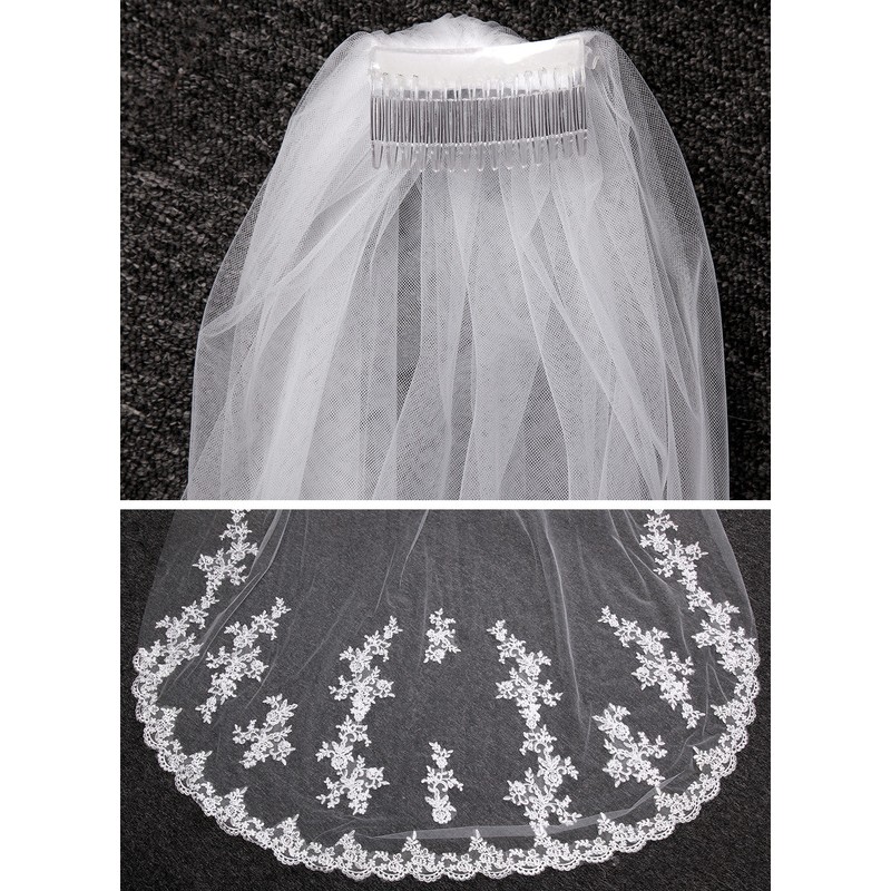 One-tier Lace Applique Edge Cathedral Bridal Veils With Lace