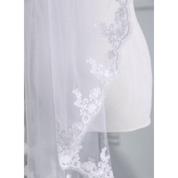 One-tier Lace Applique Edge Elbow Bridal Veils With Lace