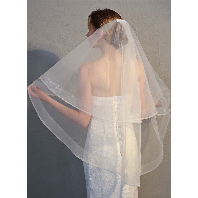 Two-tier Pencil Edge Fingertip Bridal Veils With Ribbon