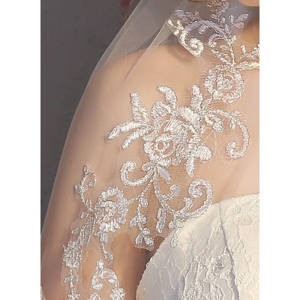 Two-tier Lace Applique Edge Elbow Bridal Veils