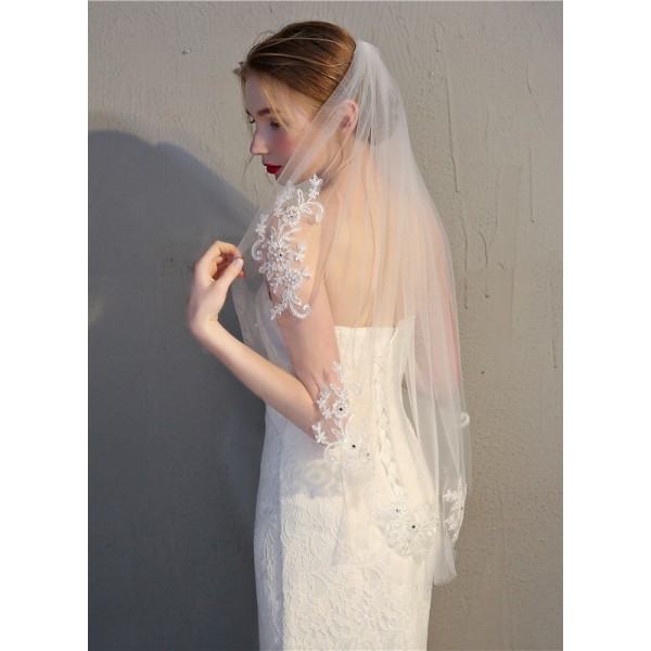 One-tier Cut Edge Fingertip Bridal Veils