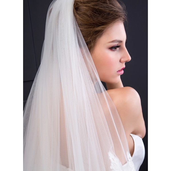 Two-tier Lace Applique Edge Cathedral Bridal Veils With Lace