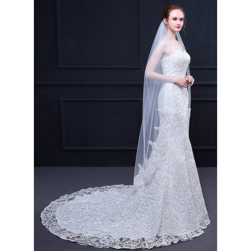 One-tier Lace Applique Edge Waltz Bridal Veils With Lace