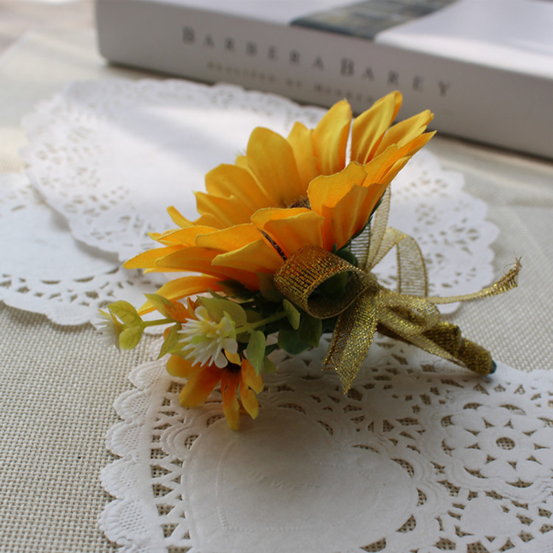 Free-Form Silk Flower Boutonniere (Sold in a single piece) -