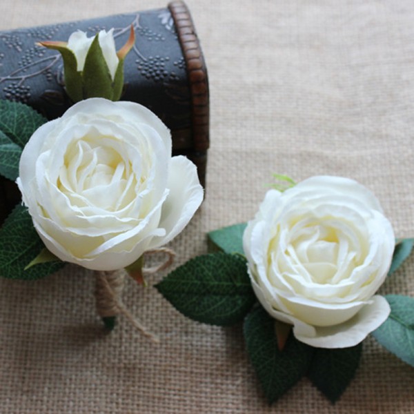 Round Silk Flower Boutonniere (Sold in a single piece) -