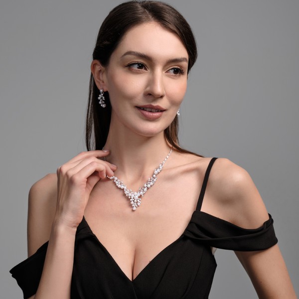 Ladies' Alloy With Irregular Pearl/Rhinestone Jewelry Sets