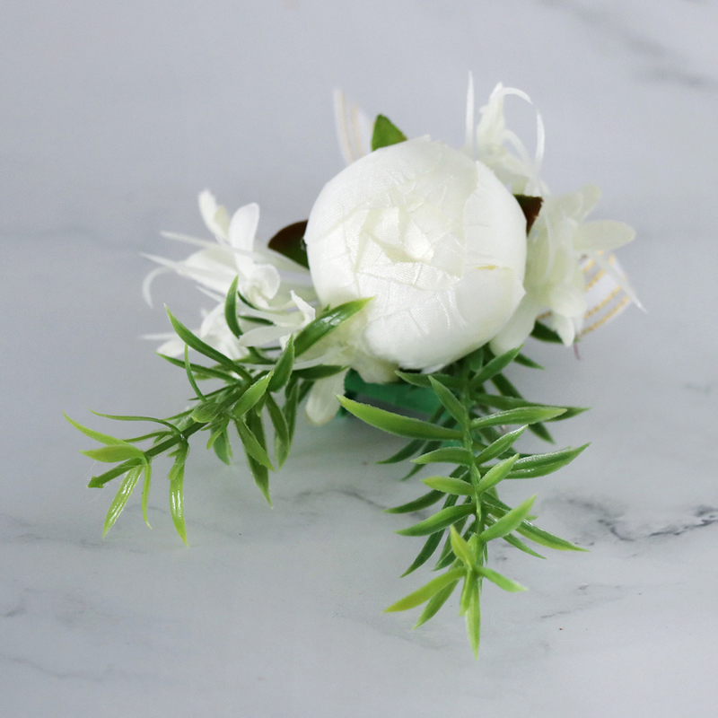 Gorgeous Free-Form Silk Flower Boutonniere (Sold in a single piece) -