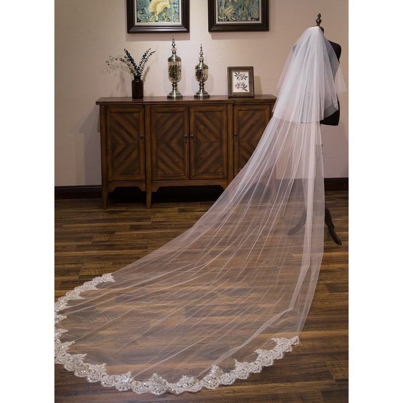 Two-tier Lace Applique Edge Cathedral Bridal Veils With Lace