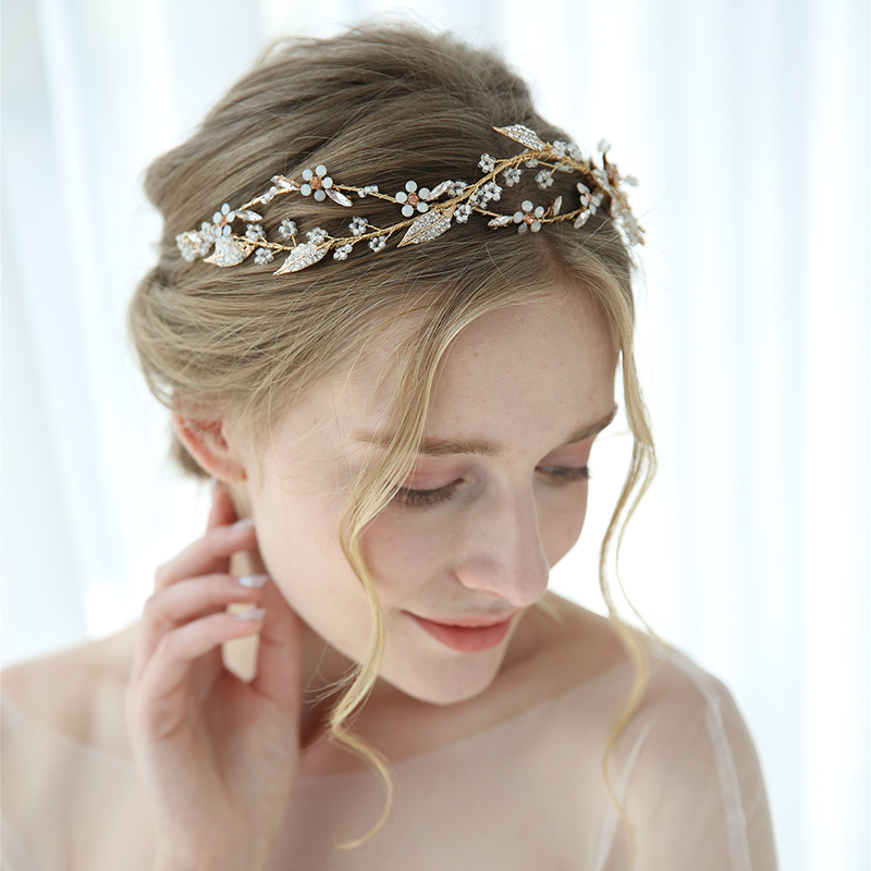 Headpiece/Headbands Classic With Rhinestone (Sold in single piece)