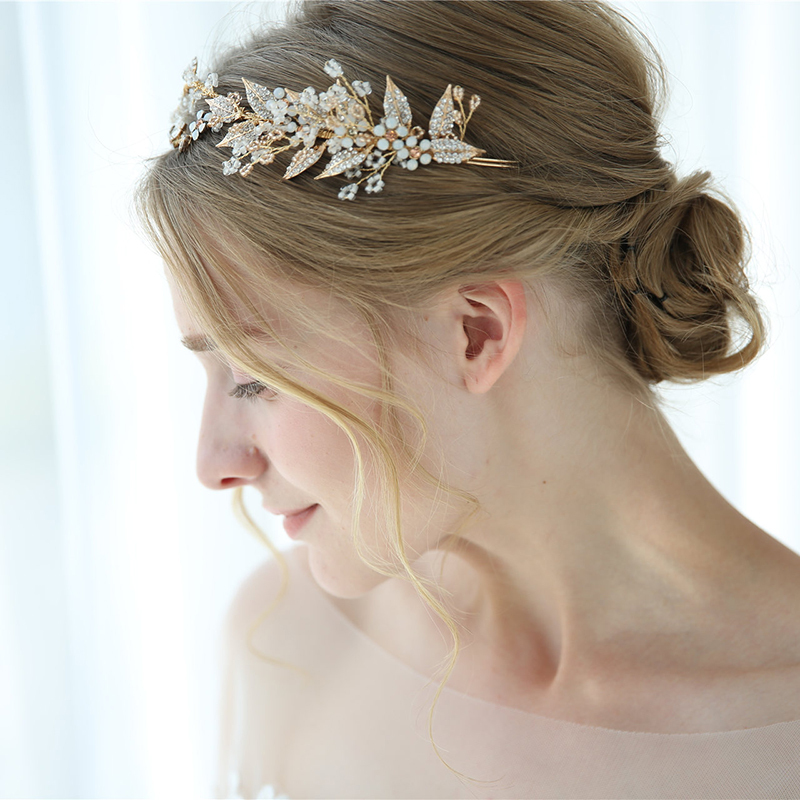 Headpiece/Headbands Classic With Rhinestone (Sold in single piece)