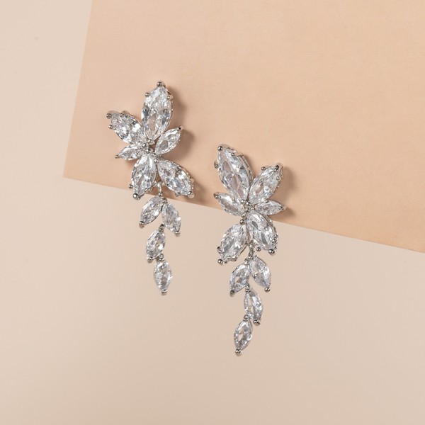 Ladies' Elegant Alloy With Irregular Cubic Zirconia Earrings For Bride/For Bridesmaid/For Mother