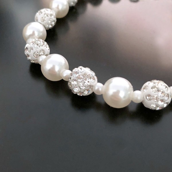 Ladies' Stylish Alloy With Round Pearl Bracelets