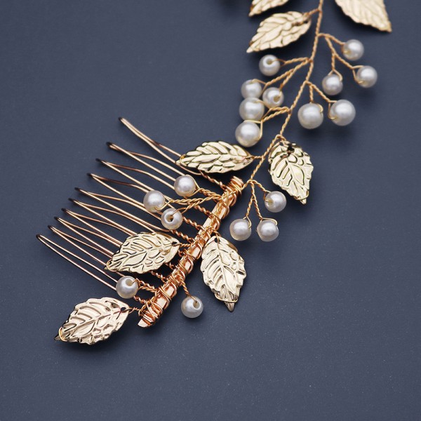 Combs & Barrettes/Headpiece Beautiful With Venetian Pearl (Sold in single piece)