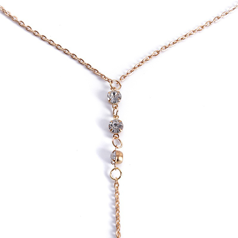 Ladies' Fashionable Alloy With Irregular Rhinestone Necklaces