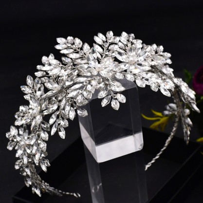 Headpiece/Crowns & Tiaras Beautiful (Sold in single piece)