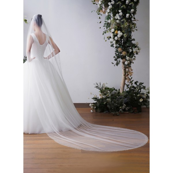 One-tier Pearl Trim Edge Chapel Bridal Veils With Faux Pearl