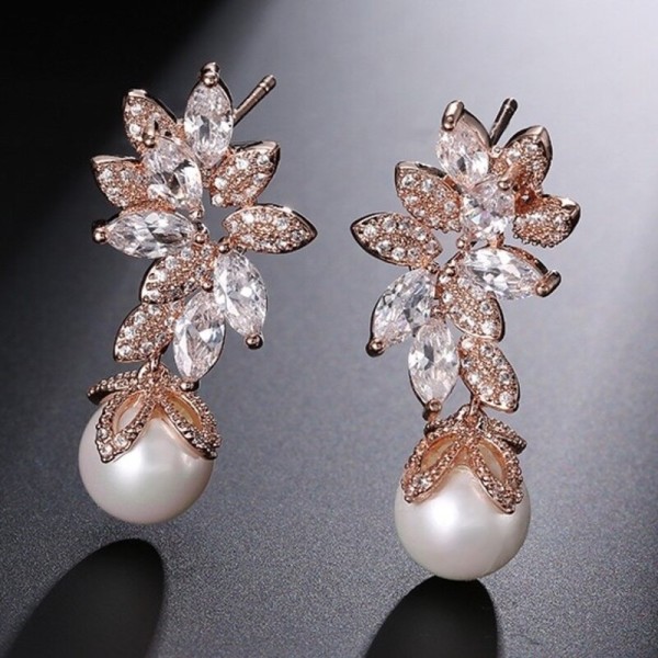 Elegant Alloy With Irregular Rhinestone Earrings