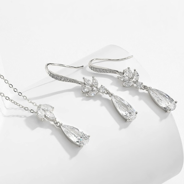 Ladies' Elegant Alloy With Irregular Cubic Zirconia Jewelry Sets