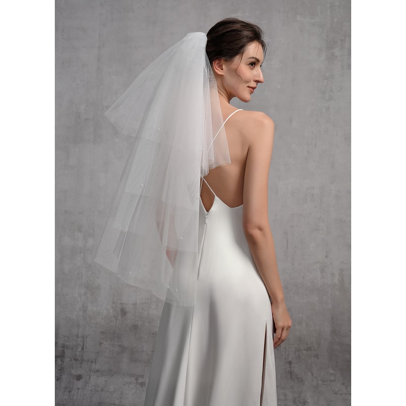 Four-tier Cut Edge Elbow Bridal Veils With Lace