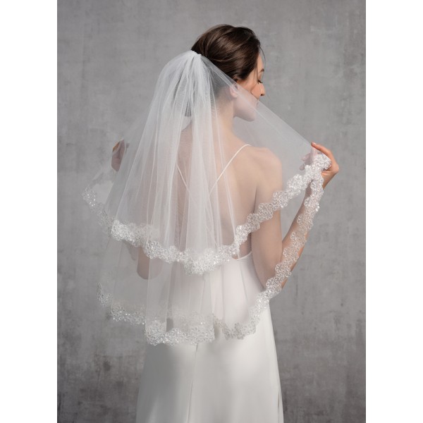 Two-tier Lace Applique Edge Elbow Bridal Veils With Lace