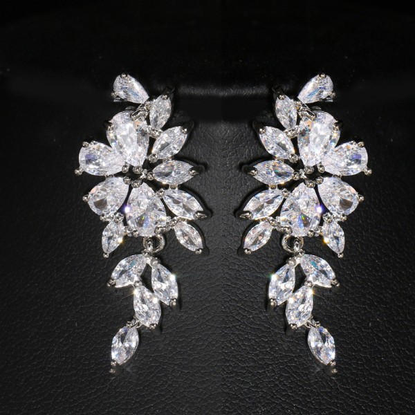 Ladies' Beautiful Alloy Earrings