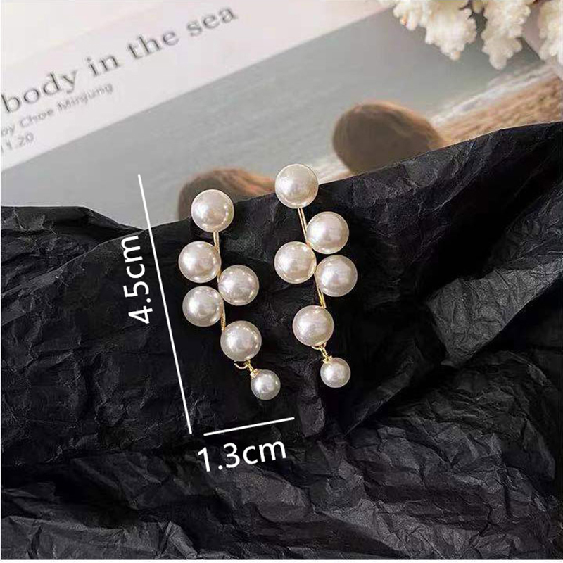 Elegant/Fashionable/Classic Alloy With Round Imitation Pearls Earrings