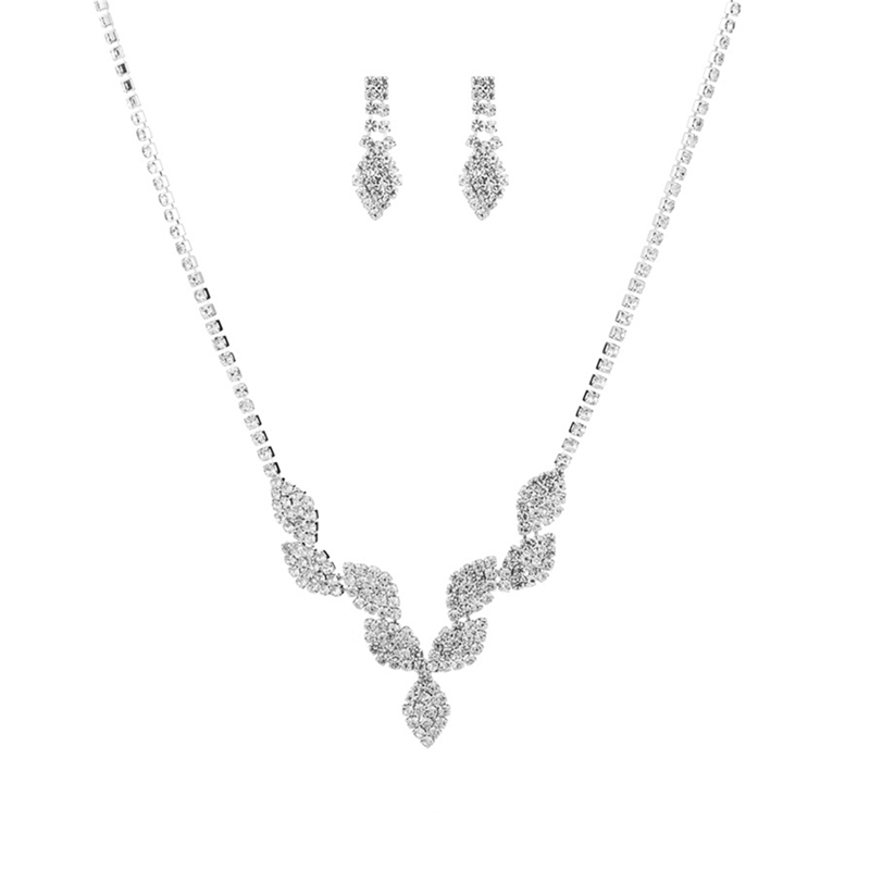 Ladies' Elegant/Beautiful/Classic Alloy With Irregular Rhinestone Jewelry Sets