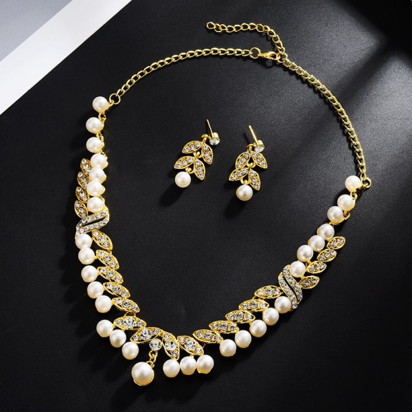 Ladies'/Couples' Elegant/Beautiful/Fashionable/Classic/Simple Alloy With Irregular Pearl Jewelry Sets