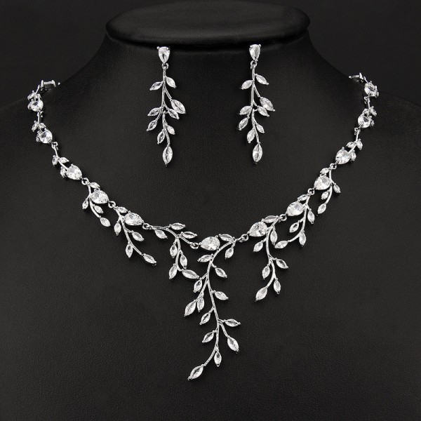 Ladies'/Couples' Elegant/Beautiful/Fashionable/Classic/Simple Alloy Rhinestone Jewelry Sets