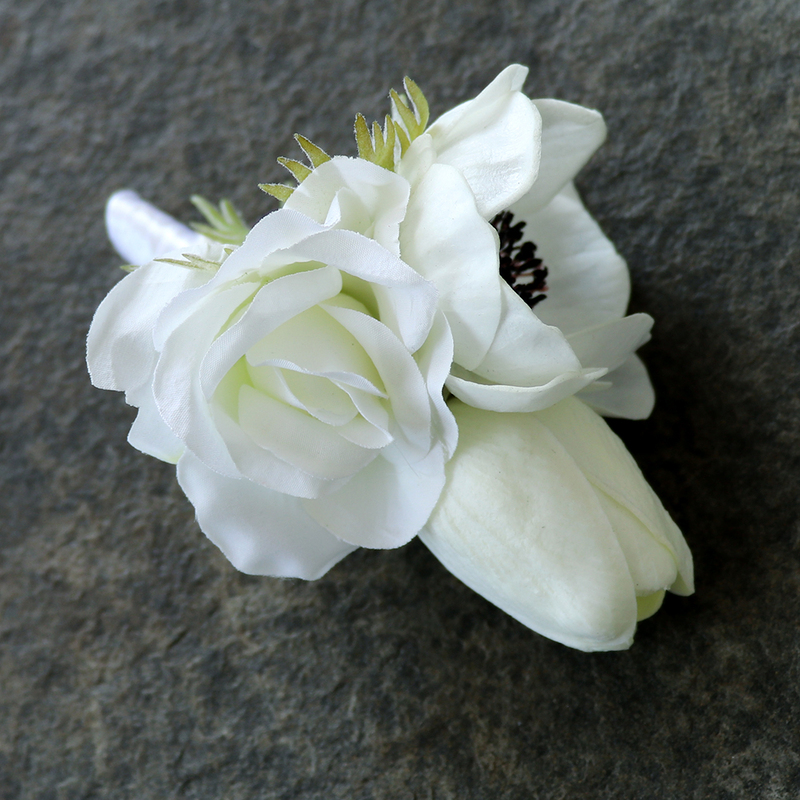 Elegant/Fascinating/Dreamlike Free-Form Silk Flower Boutonniere -