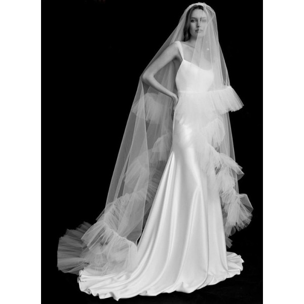 Two-tier Cut Edge Cathedral Bridal Veils With Lace