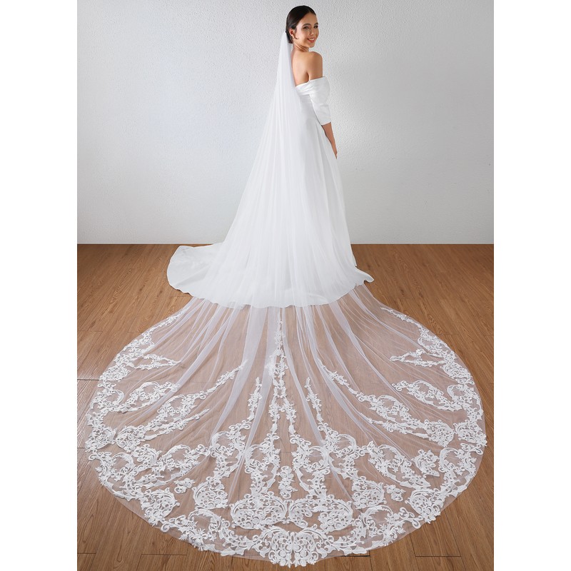 One-tier Lace Applique Edge Cathedral Bridal Veils With Sequin/Lace