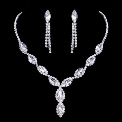 Ladies' Elegant/Beautiful/Classic/Pretty/Attractive Alloy With Oval Rhinestone Jewelry Sets