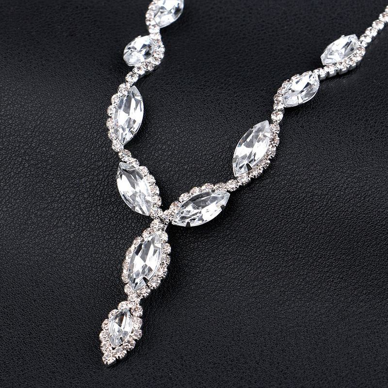 Ladies' Elegant/Beautiful/Classic/Pretty/Attractive Alloy With Oval Rhinestone Jewelry Sets