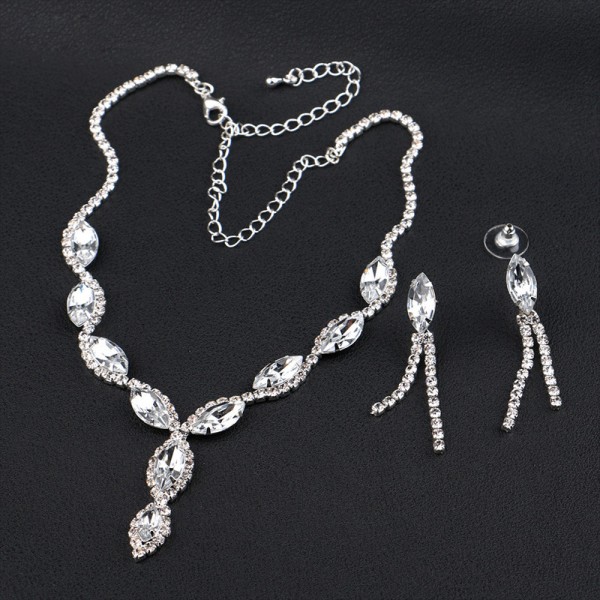 Ladies' Elegant/Beautiful/Classic/Pretty/Attractive Alloy With Oval Rhinestone Jewelry Sets