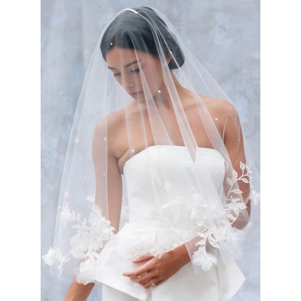 Two-tier Lace Applique Edge Elbow Bridal Veils With Faux Pearl/Lace