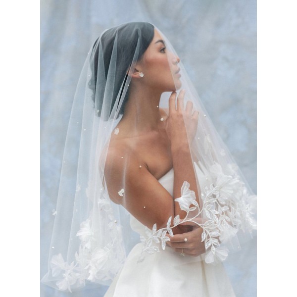 Two-tier Lace Applique Edge Elbow Bridal Veils With Faux Pearl/Lace