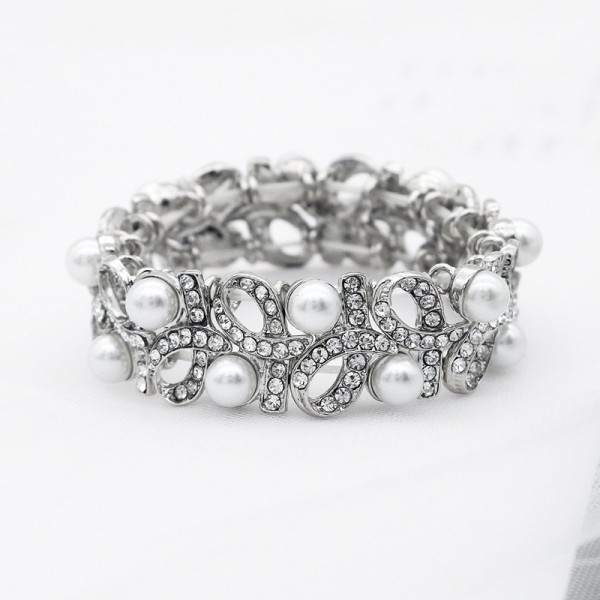 Beautiful/Charming/Attractive Alloy With Round Rhinestone/Imitation Pearls Bracelets