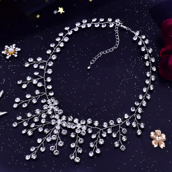 Beautiful Alloy With Round Rhinestone Necklaces