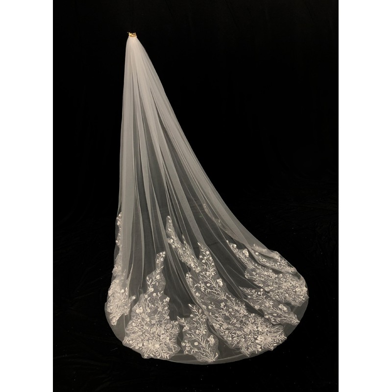 One-tier Cut Edge Cathedral Bridal Veils With Lace