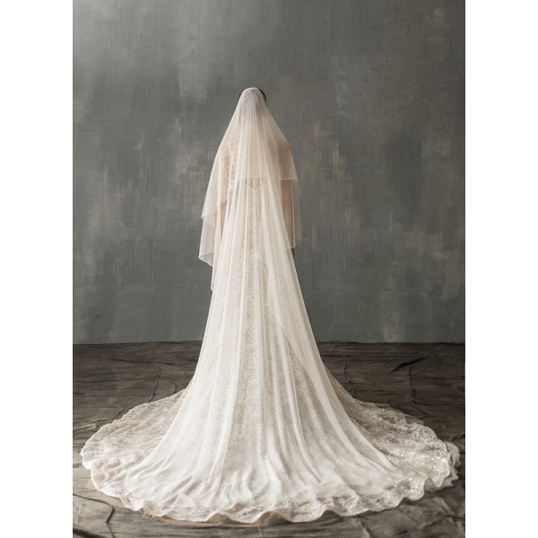 Two-tier Cut Edge Cathedral Bridal Veils With Lace