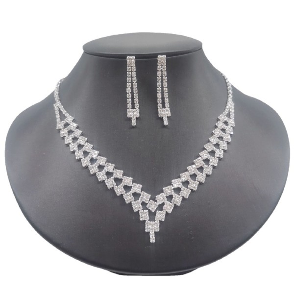 Ladies' Beautiful/Attractive Alloy With Round Rhinestone Jewelry Sets