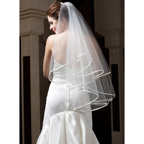 Two-tier Satin Edge Fingertip Bridal Veils With Beading