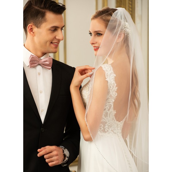 One-tier Fingertip Bridal Veils With Beaded Edge