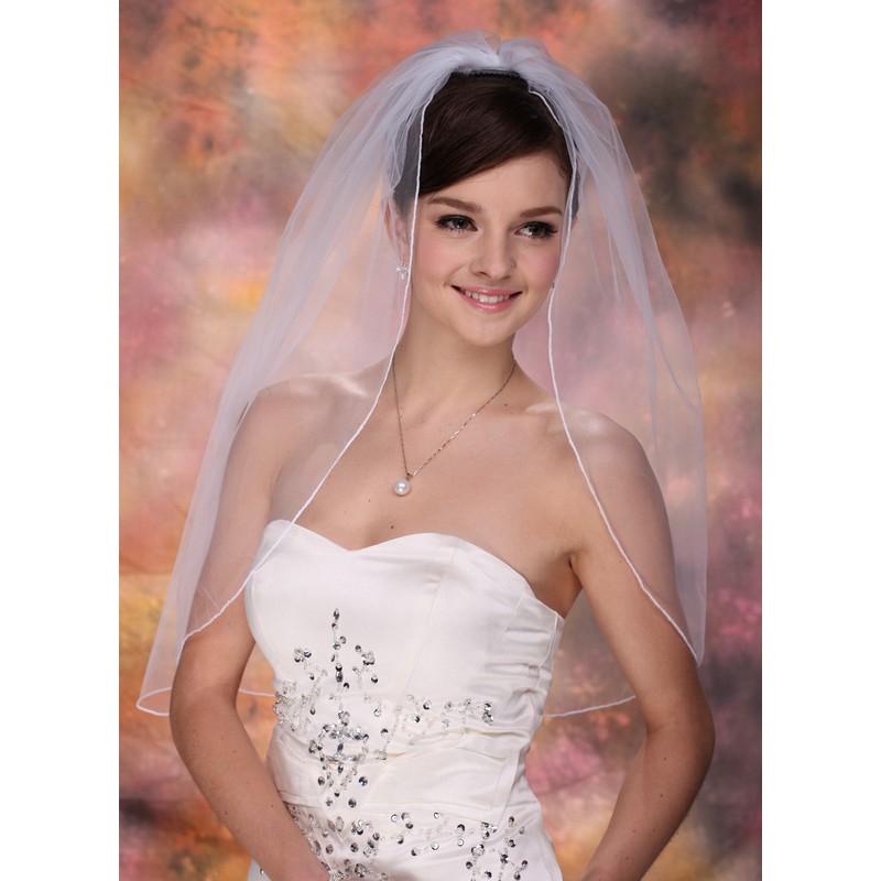 One-tier Elbow Bridal Veils With Pencil Edge